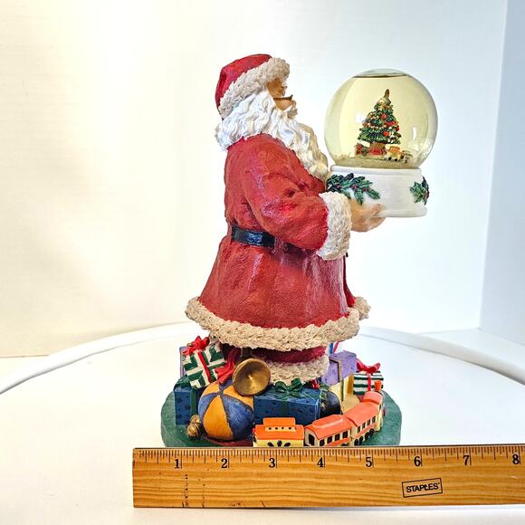 Pfaltzgraff Santa Holding Snow Globe Christmas Heritage Musical Figure 9" w/ Box - Picture 3 of 16